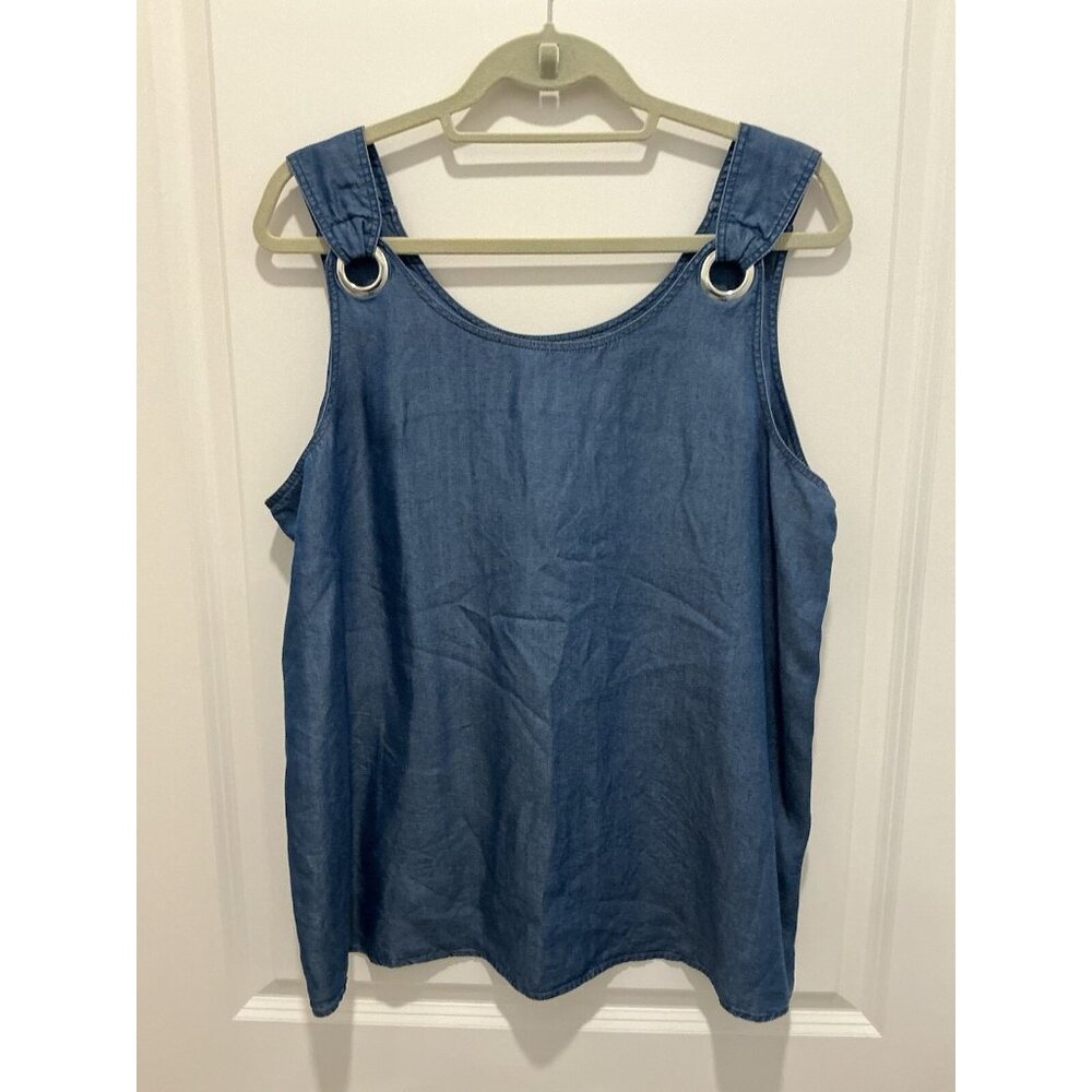 Appraisal Top Tank 1X Woman Blue Circle Grommet Detail Pullover Scoop Neck